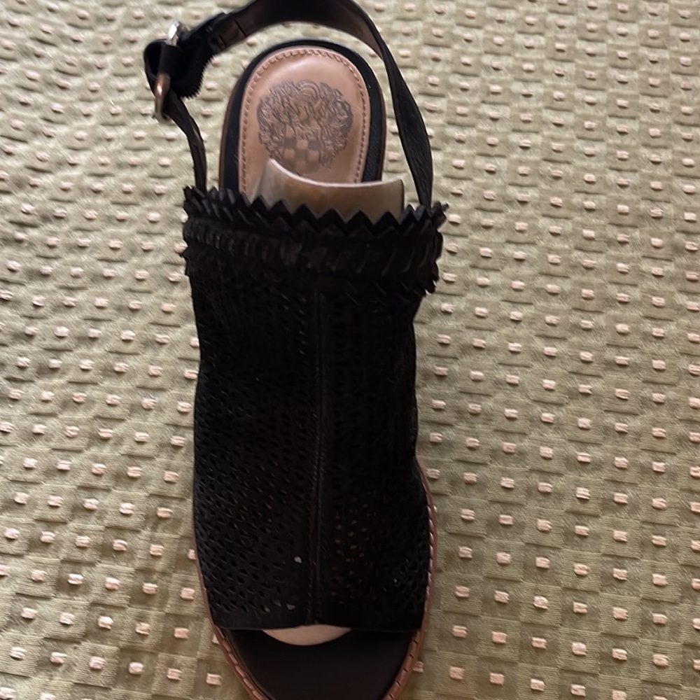 Vince Camuto sandal, like knew, only worn twice. Price reduced - Picture 2 of 6
